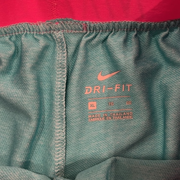 Nike blue and pink DRY SHORT TROPHY size XL - Picture 3 of 8